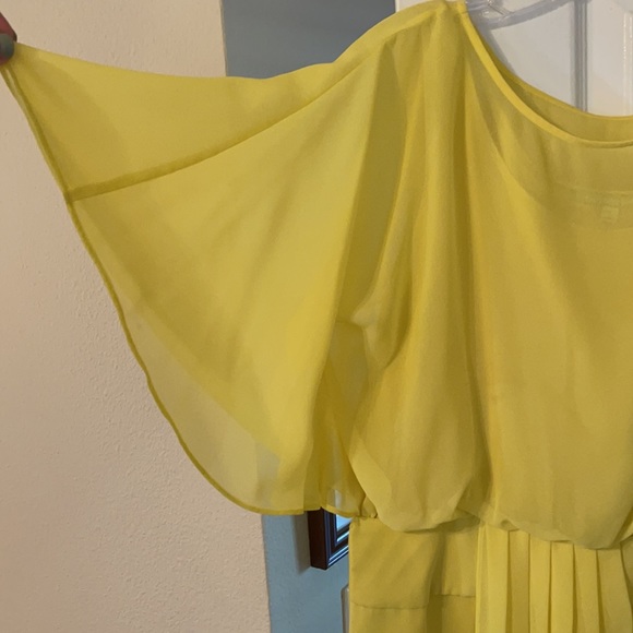 Gianni Bini Yellow flare dress- Large - Picture 2 of 5